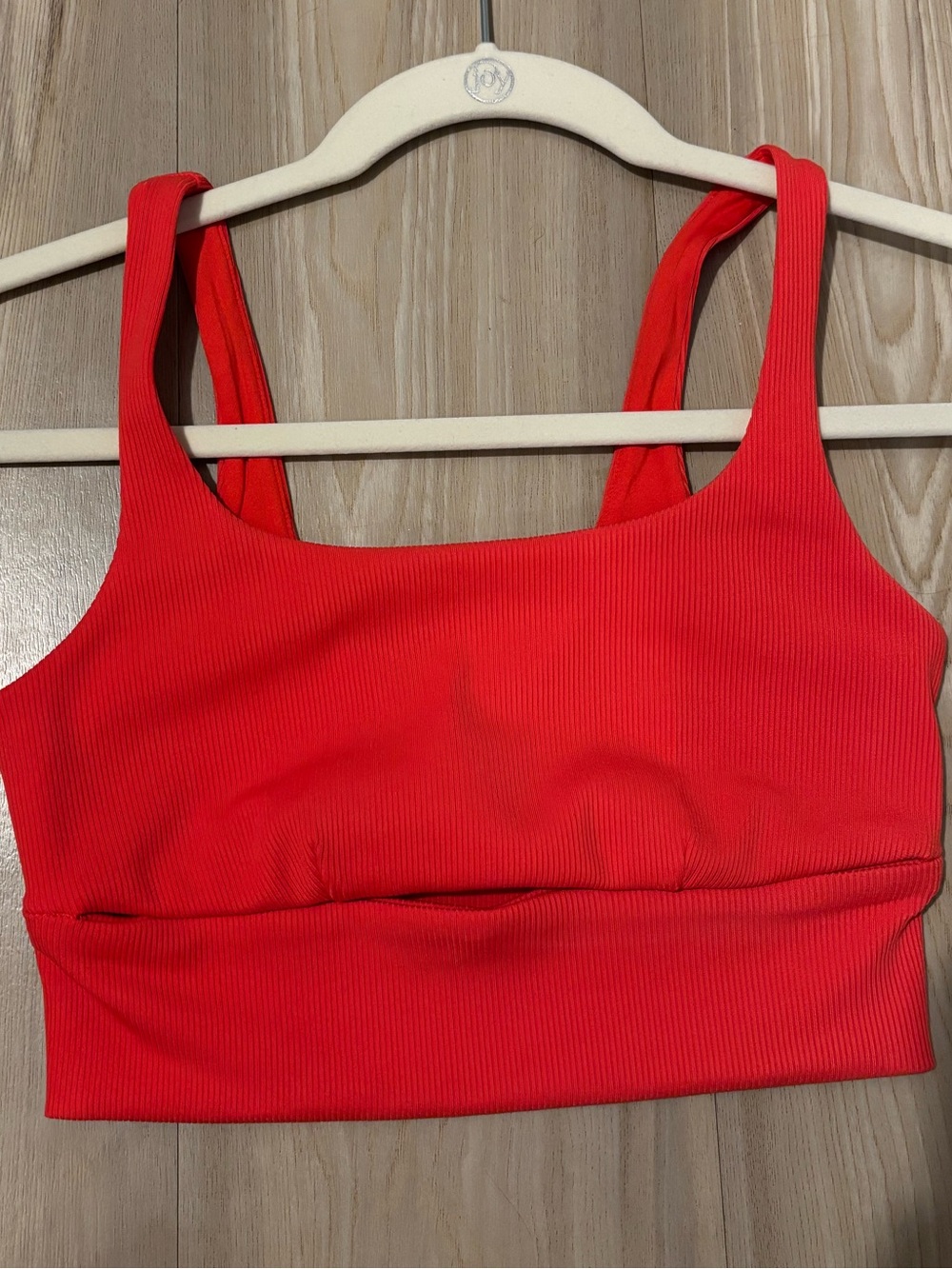ALO Yoga Coral Ribbed Peekaboo Crop Tank - Picture 4 of 6